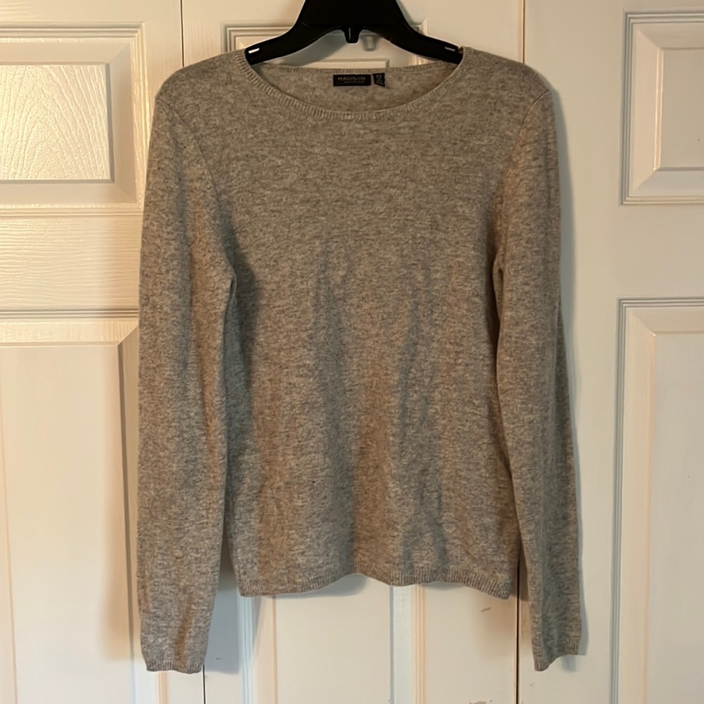 Cashmere sweater